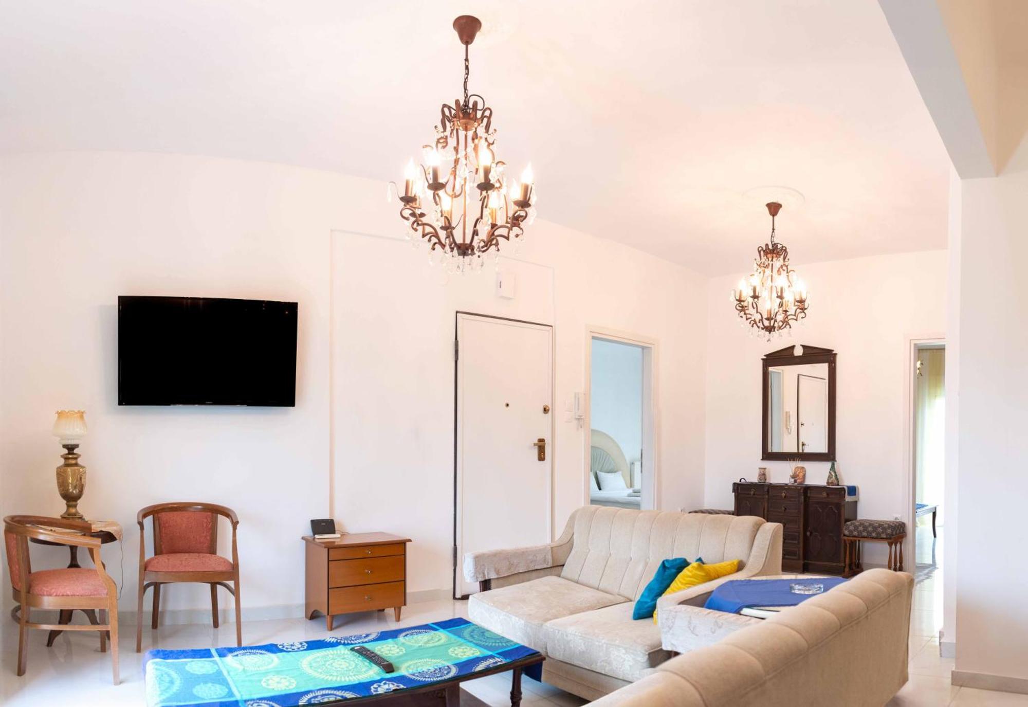 C.16 The Nest #Colony City Heart Thessaloníki Luaran gambar