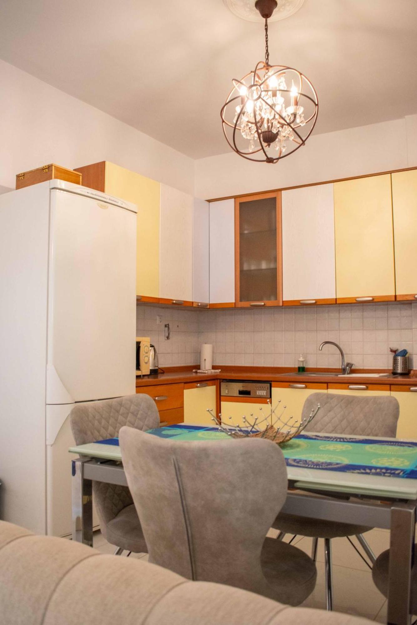 C.16 The Nest #Colony City Heart Thessaloníki Luaran gambar