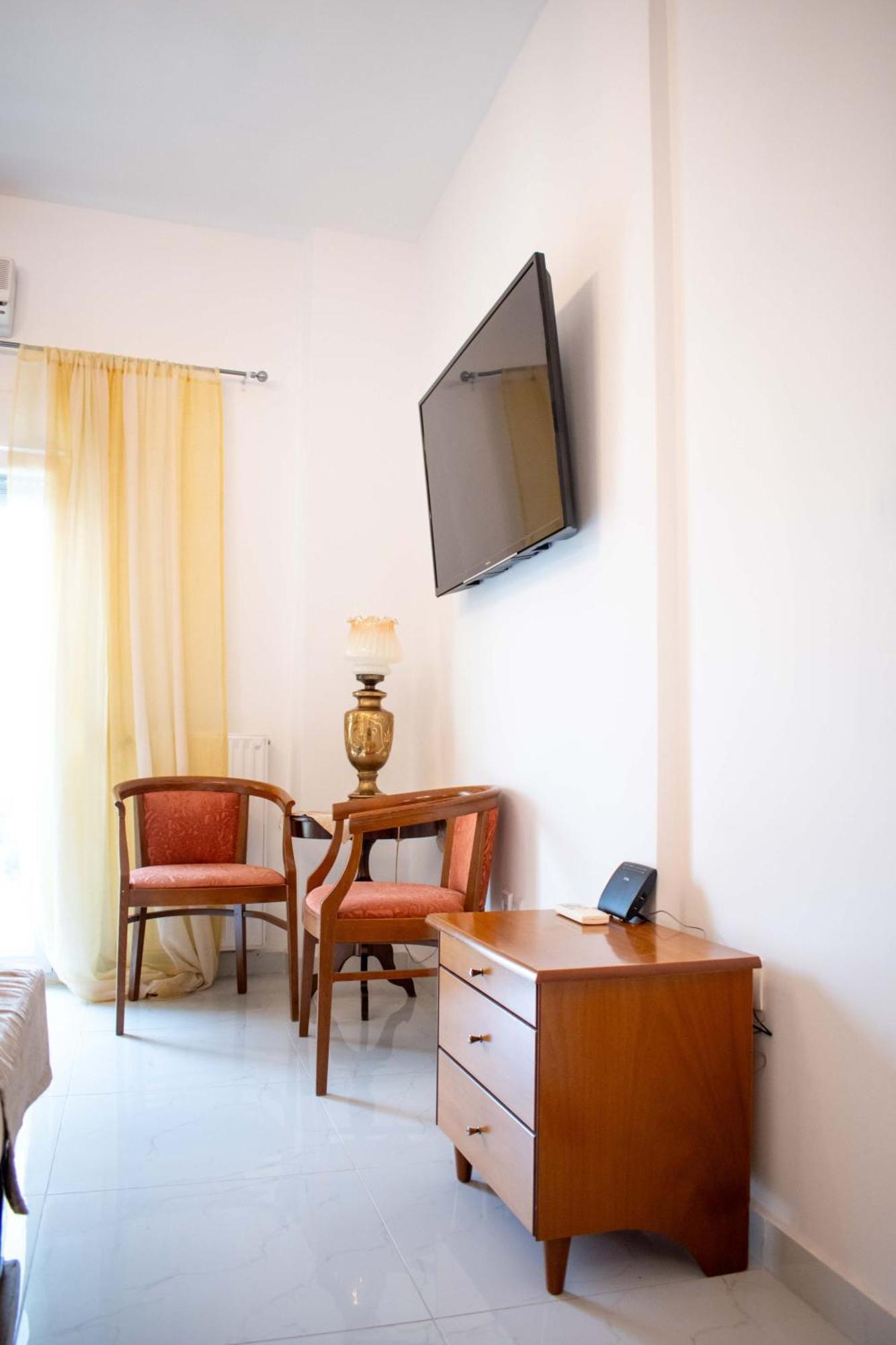 C.16 The Nest #Colony City Heart Thessaloníki Luaran gambar