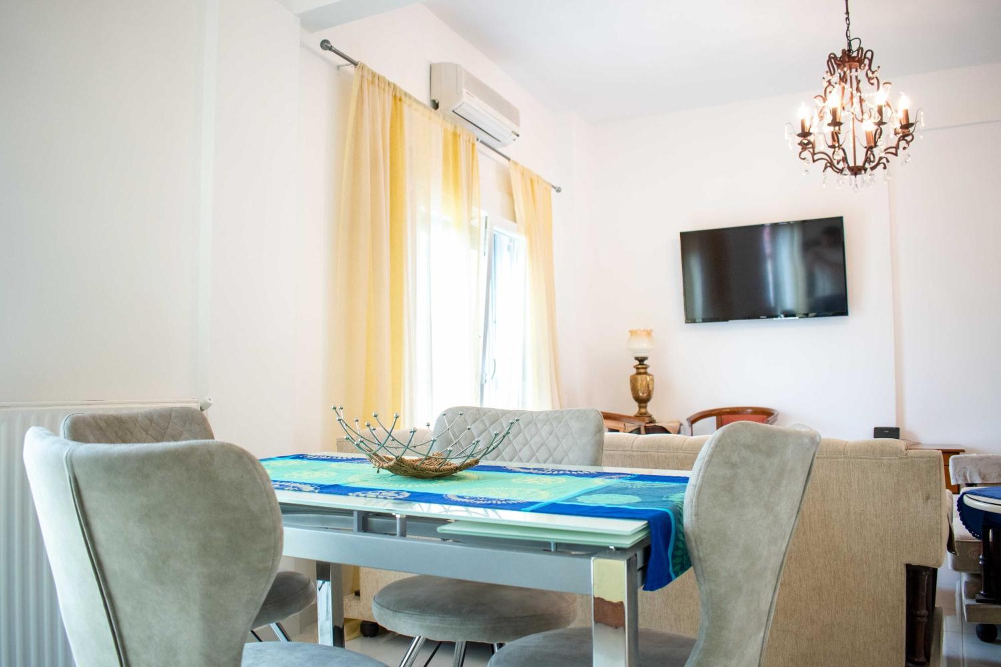 C.16 The Nest #Colony City Heart Thessaloníki Luaran gambar